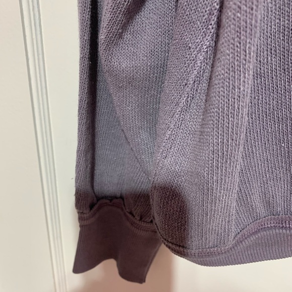 No with tags free people sweatshirt
Size medium - Picture 3 of 6